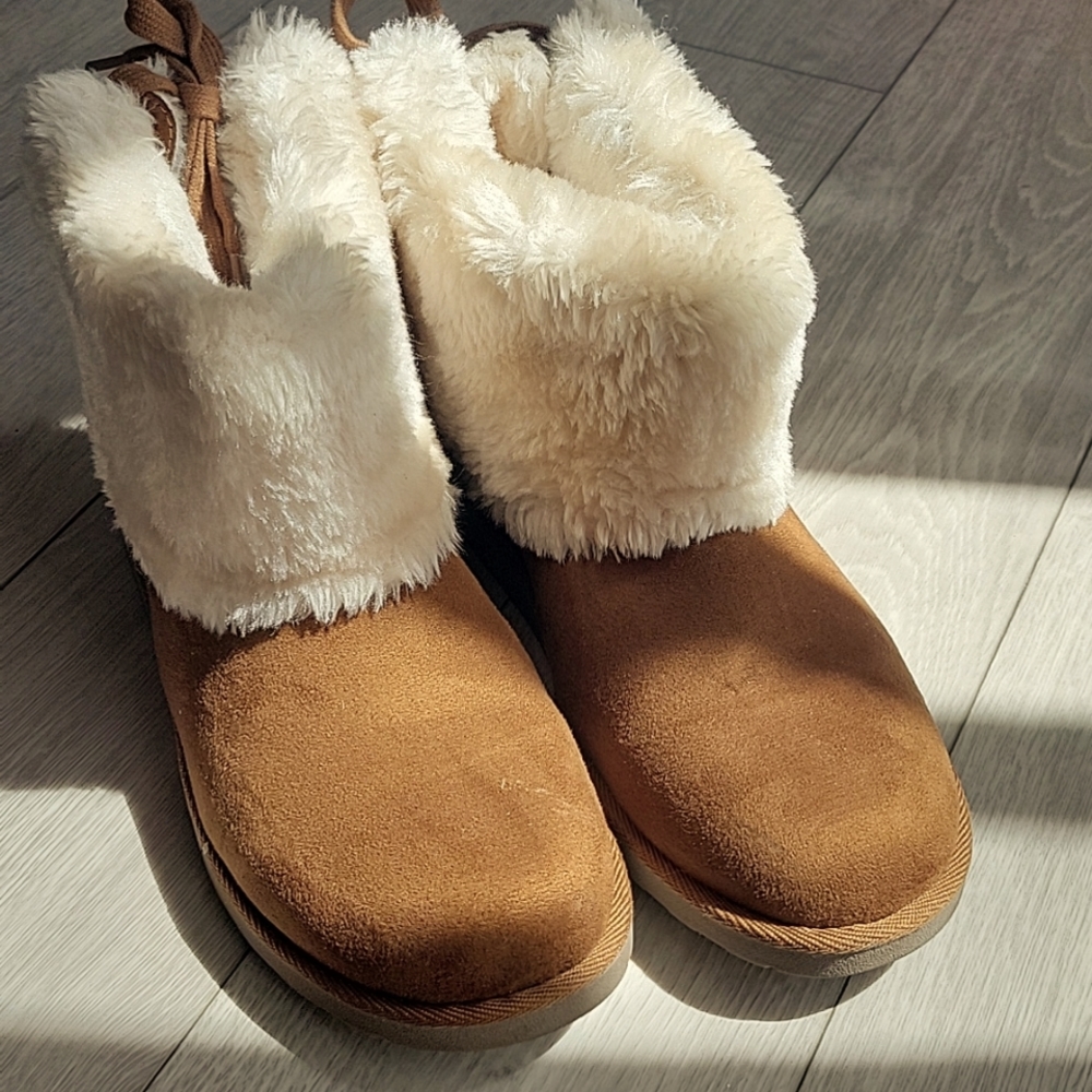 Ankle boots